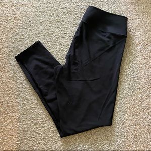 Uniqlo Black Full Length Leggings